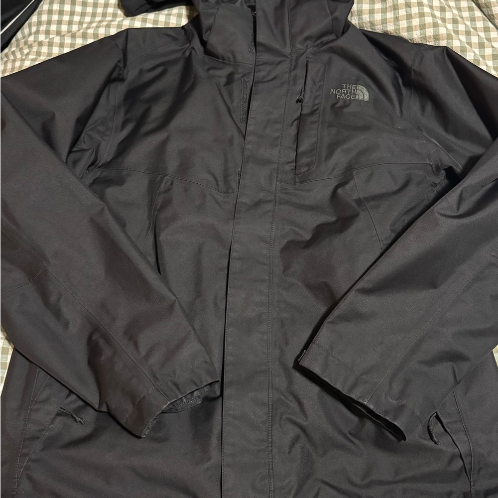 The North Face Men's Black Raincoat
